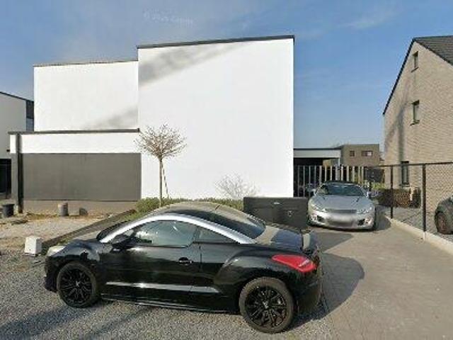 150 m2 apartment for rent in Peer