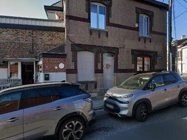 150 m2 apartment for rent in Sambreville