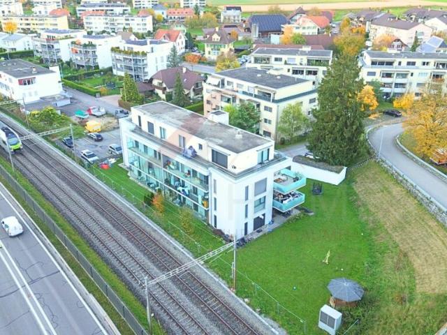 150 m² Bruttowohnfläche | Helle 4.5 Zimmer Wohnung mit 2 Balkonen und Lift