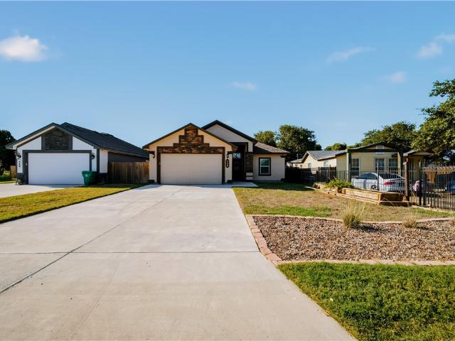 150 N 9th St, Aransas Pass, TX 78336 | MLS #477107