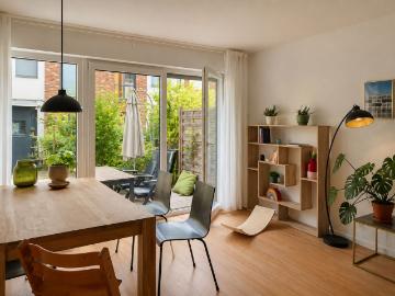150 sqm Townhouse with Garden in Berlin the alternative to a hotel