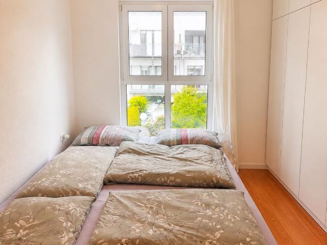 150 sqm Townhouse with Garden in Berlin the alternative to a hotel, Berlin Amsterdam Apartments for Rent