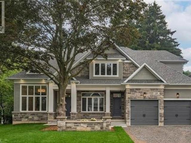 150 St Margarets Road, Hamilton, ON, L9G 2L2 Luxury House for sale | Listing ID 40847 | Royal LePage Carriage Trade Luxury Properties