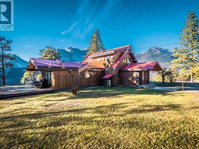 150 Pine Ridge Road, Lillooet, BC, V0K 1V0 house for sale | Listing ID 10399 | Royal LePage