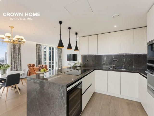 150 Vaughan Way, London E1W 2 bed apartment to rent £4,500 pcm £1,038 pw