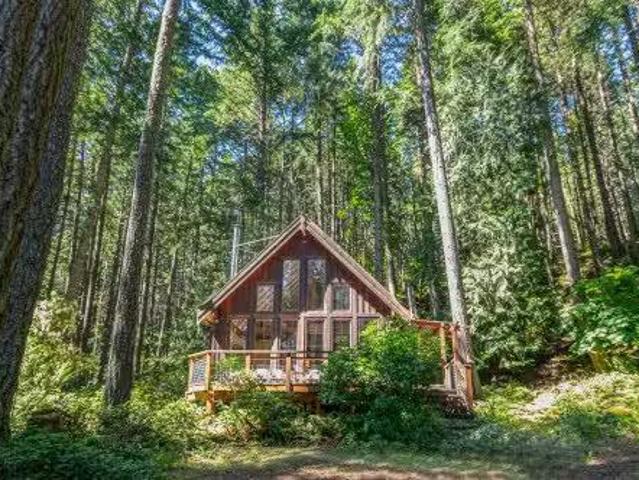 15140 Porlier Pass Road, Galiano Island, BC, V0N 1P0 house f.