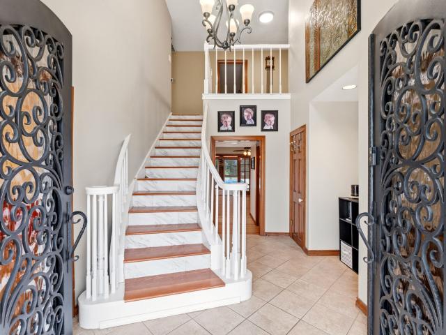 1514 Country Club Drive