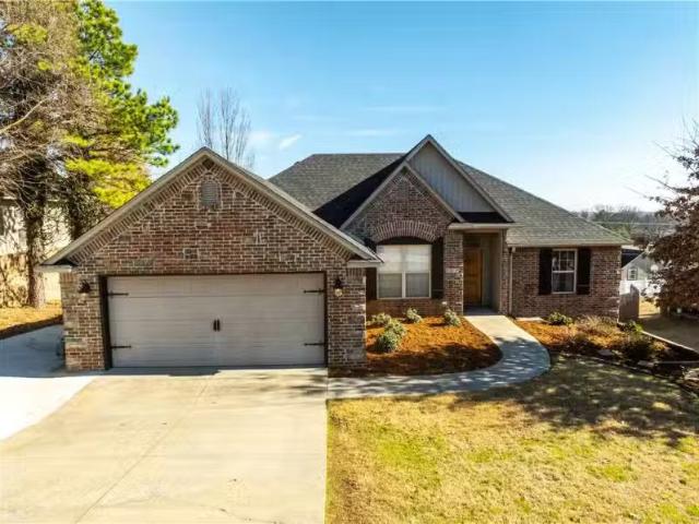 1514 SARATOGA DR, VAN BUREN, AR 72956