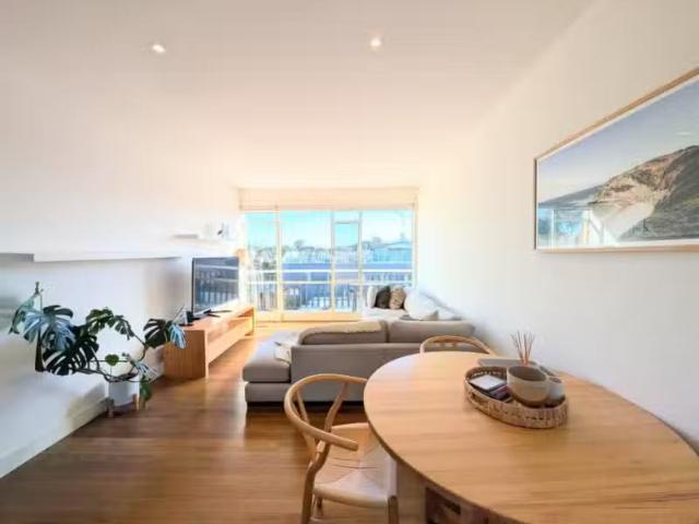 15/157 Brighton Road, Elwood VIC 3184 Apartment For Lease