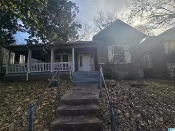 1515 ARLINGTON AVE, BESSEMER, AL 35020