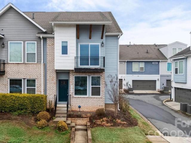 1515 Hidden Falls Road, Charlotte, US, NC