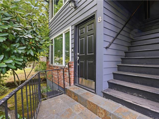1515 SE 22ND AVE # 8
