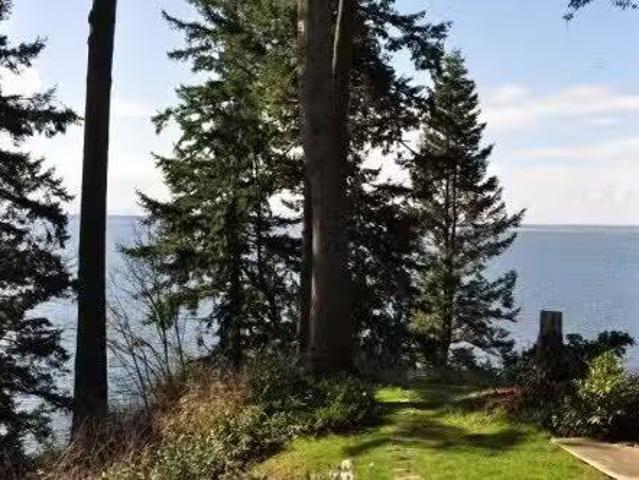 1515 126A Street, Surrey, BC, V4A 1K1 vacant land for sale.