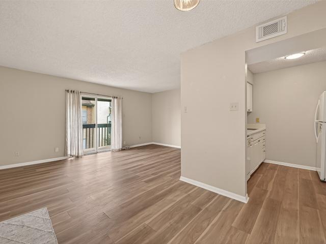 1516 Bay Area Boulevard H10
