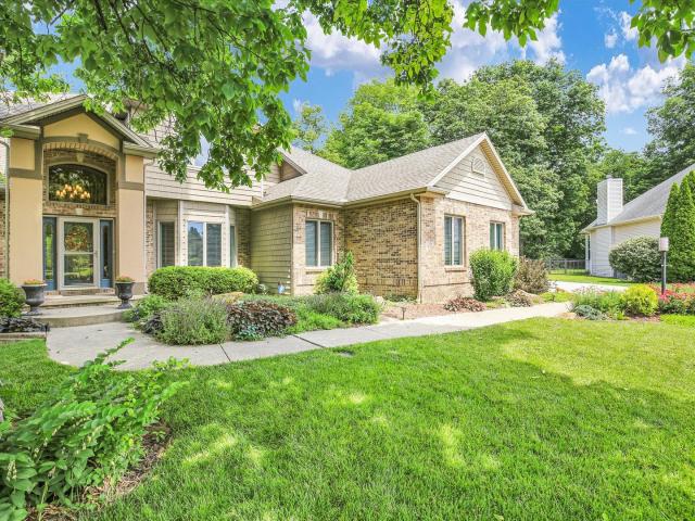 1516 River Bluff Drive