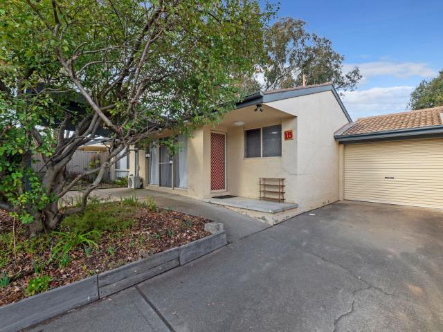 15/17 Brudenell Drive, Jerrabomberra