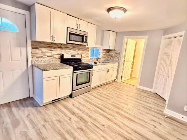1517 E 174th Street