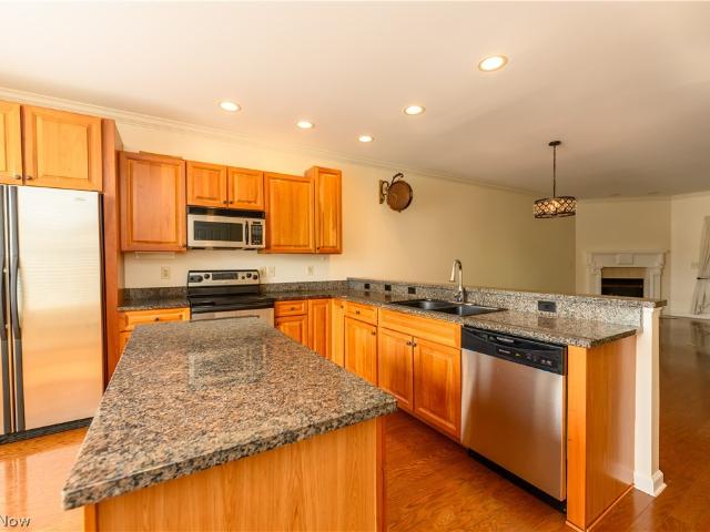 1517 Huntington Lane