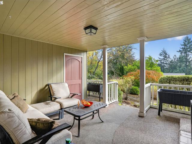 1517 SW Highland Pkwy, Portland, OR 97221 | MLS #455892