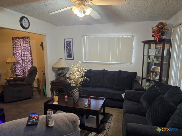 1517 School St, Gonzales, TX 78629 | MLS #602686