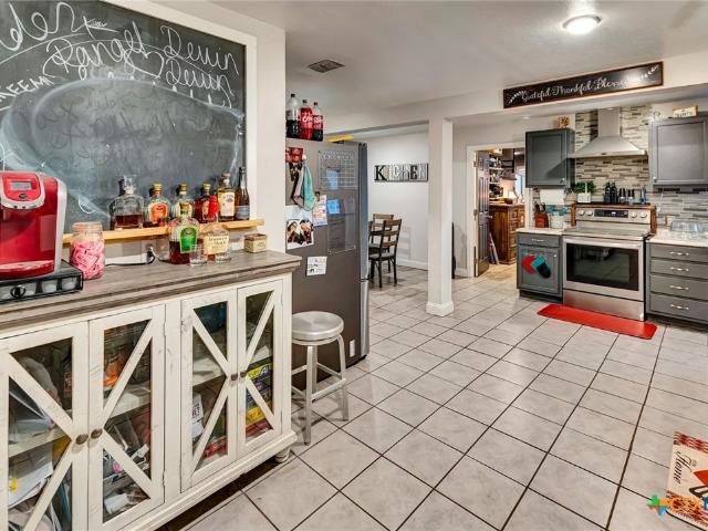 1518 Bonham Dr
