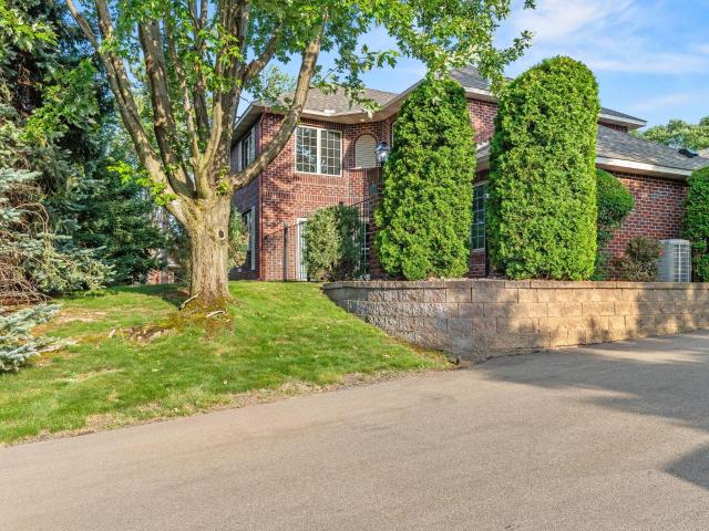 1518 Hunter Hill Road