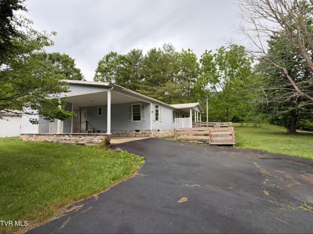 1519 Spear Branch Road