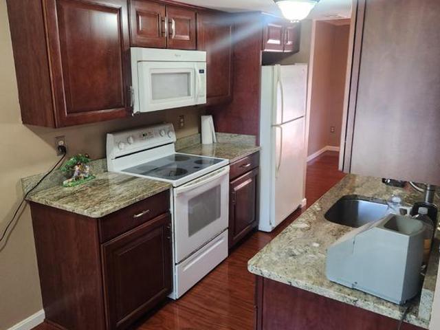 1519 Winterberry Drive