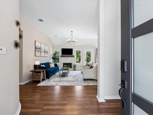 15103 Sun Bird Ln