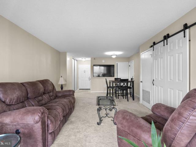 15101 Interlachen Dr, Unit 1705, Silver Spring, MD 20906 | MLS #MDMC2218