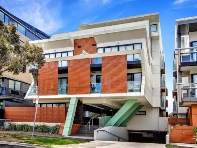 15/1044 Mt Alexander Road Essendon