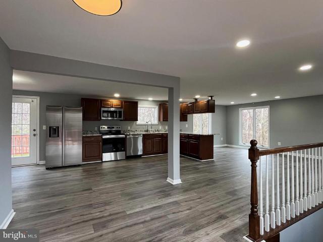 15106 Lee Highway
