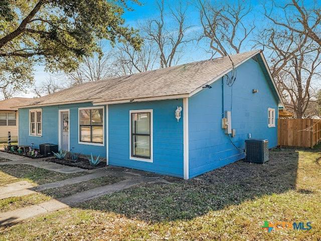 1510 N Ave, Shiner, TX 77984 | MLS #602723