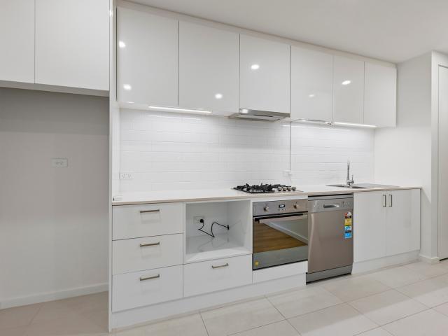 15/112 124 Middleborough Road, Blackburn South, VIC 3130 Apartment for Rent Ray White Mount Waverley
