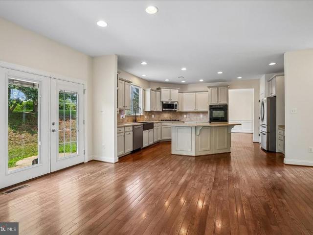 15117 Montanus Drive