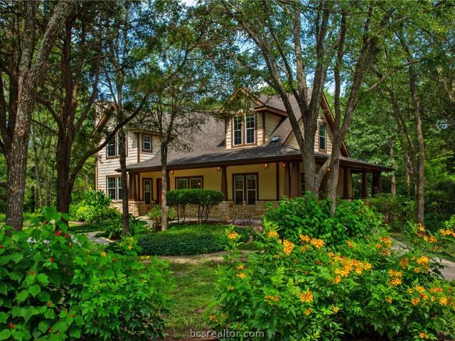 1511 Bluebonnet Drive