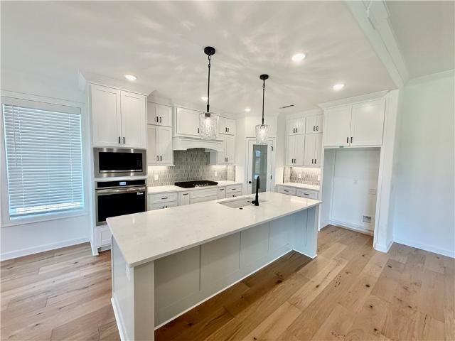 1511 lookout Lane
