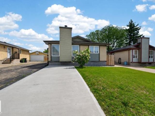 1511 Street, Edmonton, AB, T5Y 2A4 house for sale | Listing ID E4493 | Royal LePage