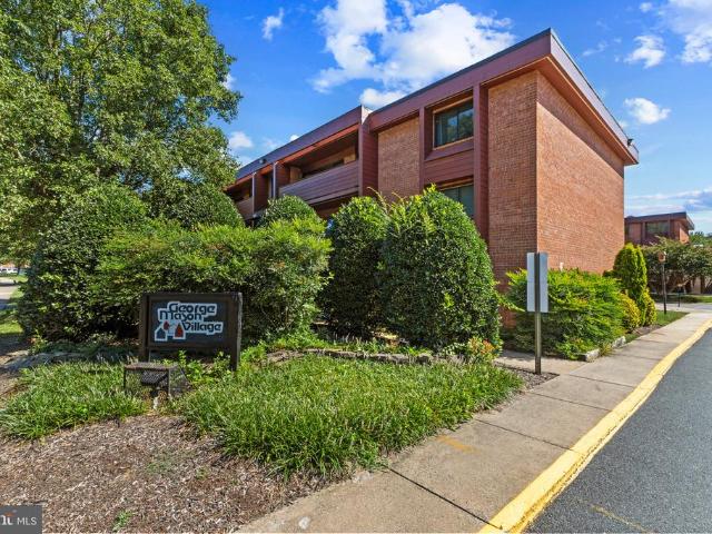 1511 S George Mason Drive # 23