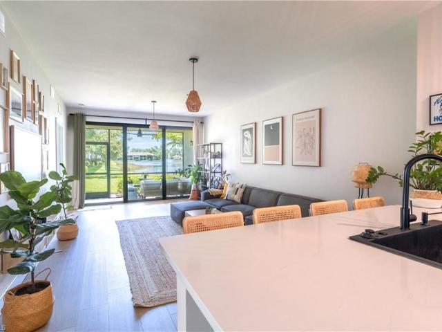 15126 Palmer Lake Cir Unit 101, Naples, US, FL