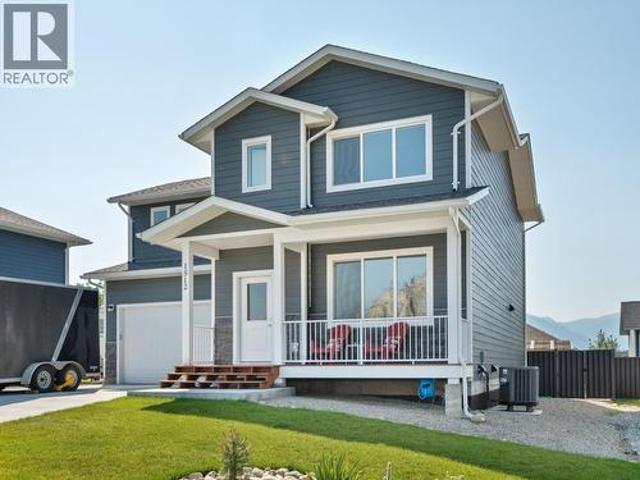 1512 Aspen Lane, Castlegar, BC, V1N 4X8 house for sale | Listing ID 10395 | Royal LePage