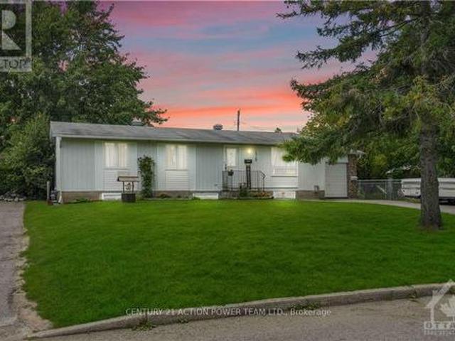 1512 Blackheath Street N, Ottawa, ON, K1E 1K7 house for sale | Listing ID X13706 | Royal LePage