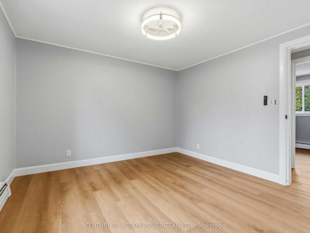 1512 Blackheath Street, Ottawa