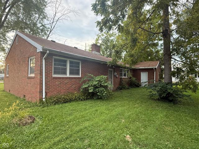 1512 S Elm