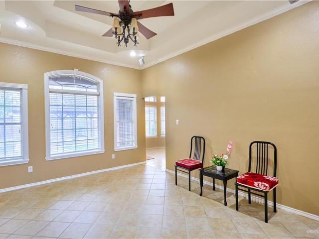 1513 Autumn Court