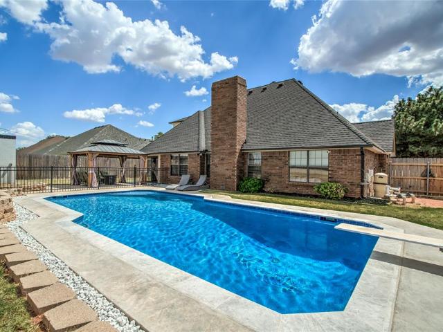 1513 Chisholm Trail