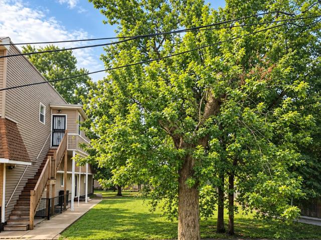 1513 E 93rd Street