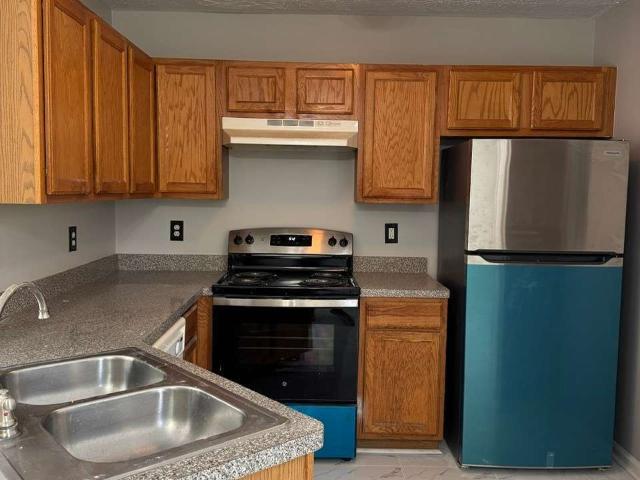 1513 Eastern Sunrise Lane