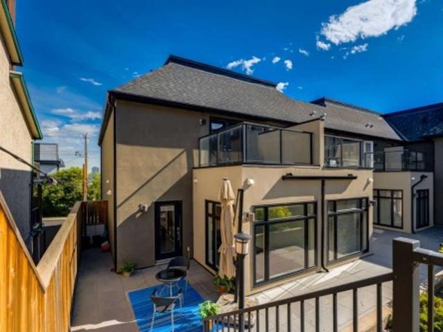1513 23 Avenue Sw, Calgary, AB, T2T 0T8 townhouse for sale | Listing ID A2328 | Royal LePage