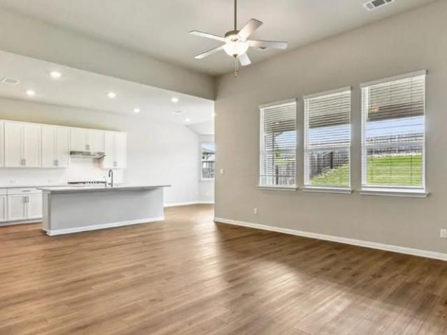 151 Bush Mountain Cv